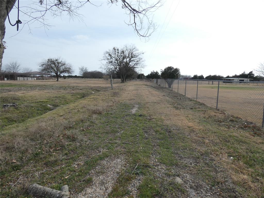 632 East Reindeer Road Lancaster, TX 75146 - Photo 17 of 24