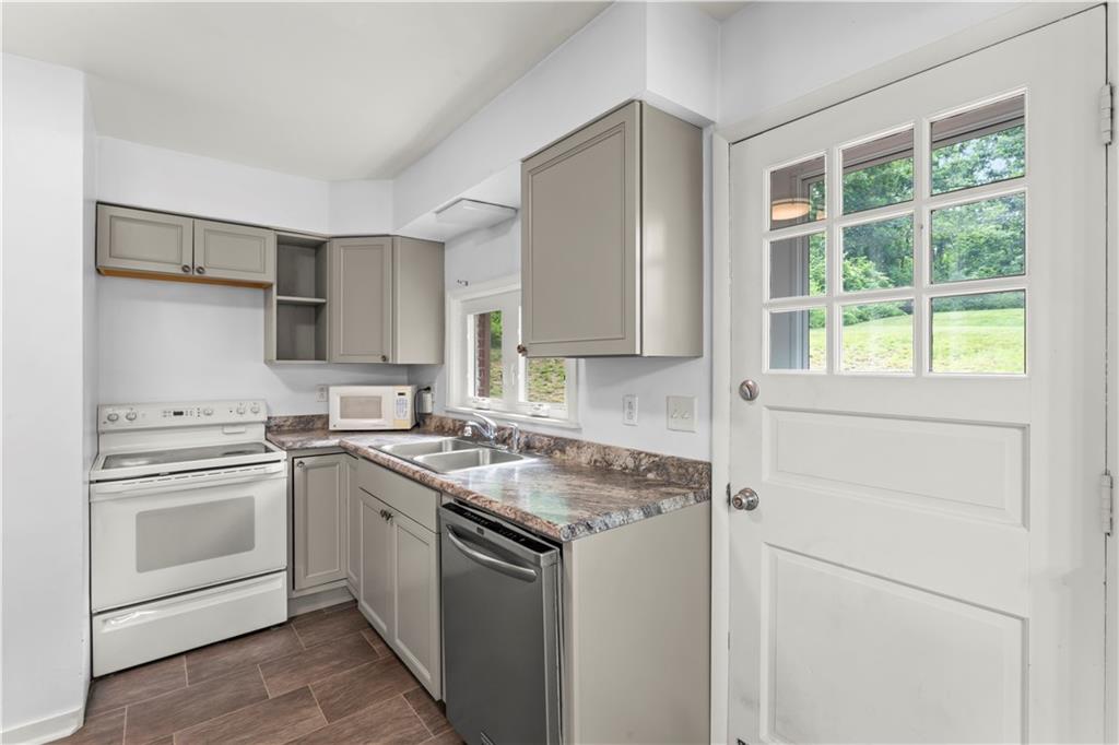 372 Chartiers Run Road Canonsburg, PA 15317 - Photo 22 of 30