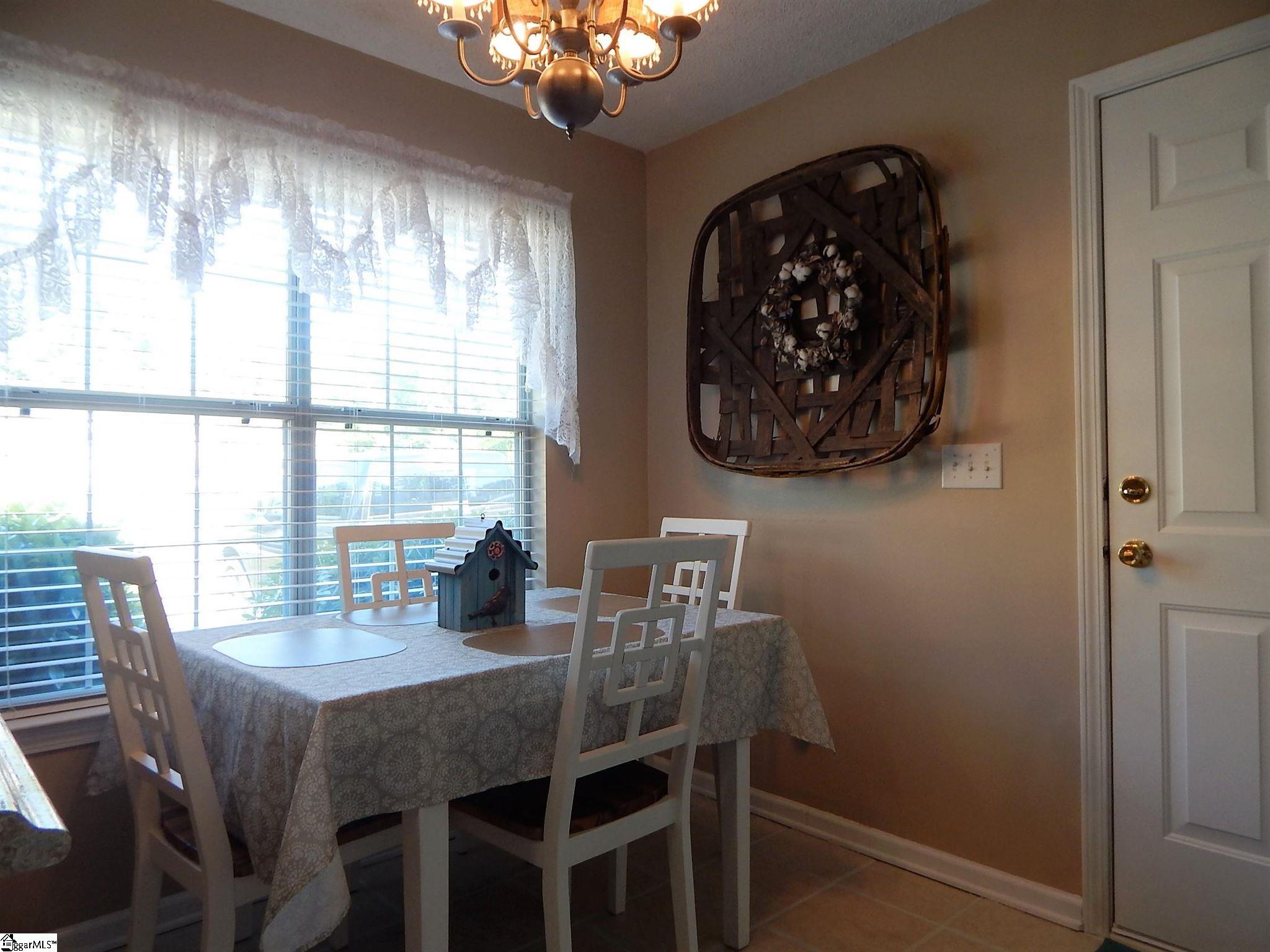 107 Charlie Way Fountain Inn, SC 29644 - Photo 6 of 23 Gallery Image 6