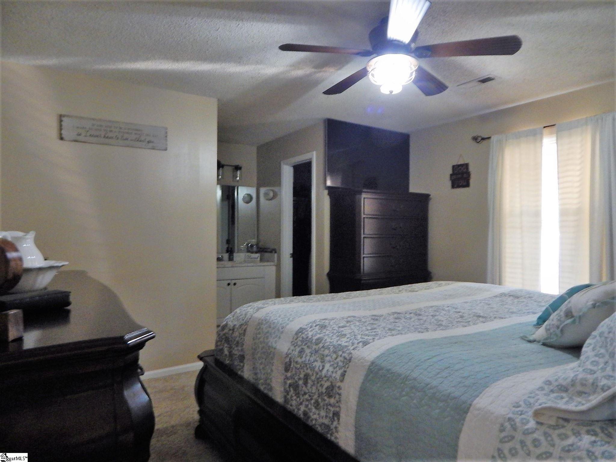 107 Charlie Way Fountain Inn, SC 29644 - Photo 9 of 23 Gallery Image 9