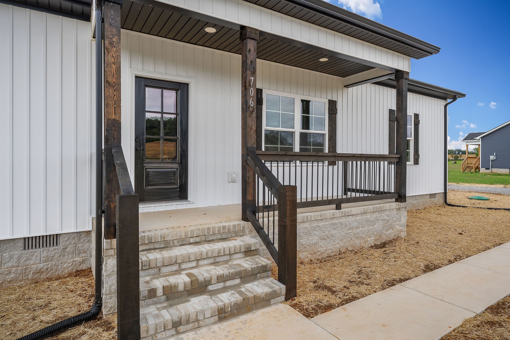 706 Black Oak Road Sparta, TN 38583 - Photo 3 of 29 Gallery Image 3