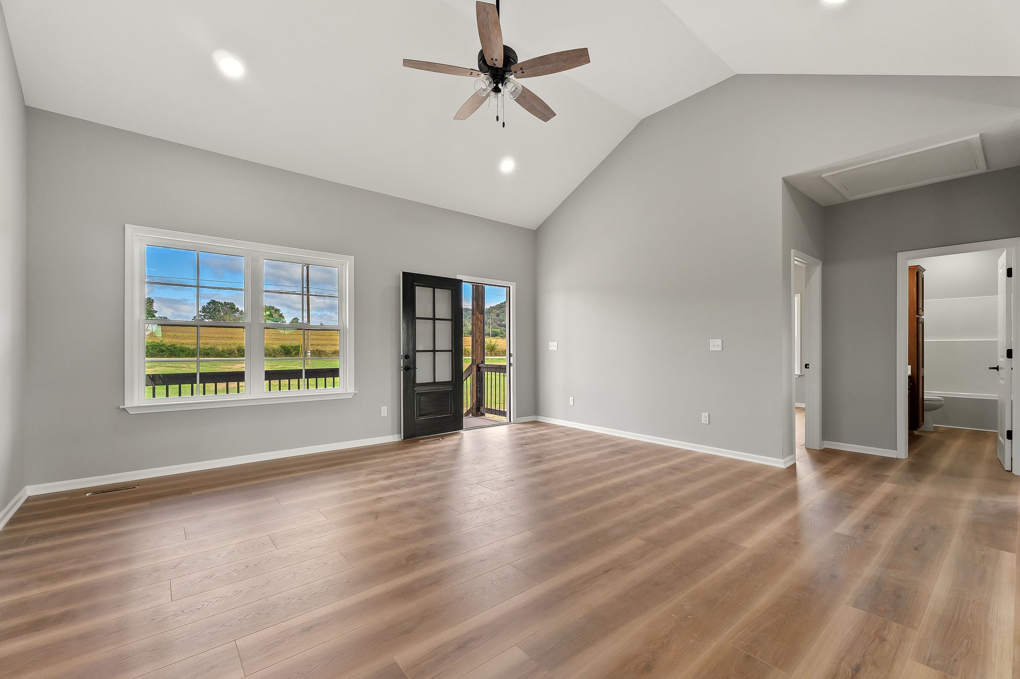 706 Black Oak Road Sparta, TN 38583 - Photo 5 of 29 Gallery Image 5