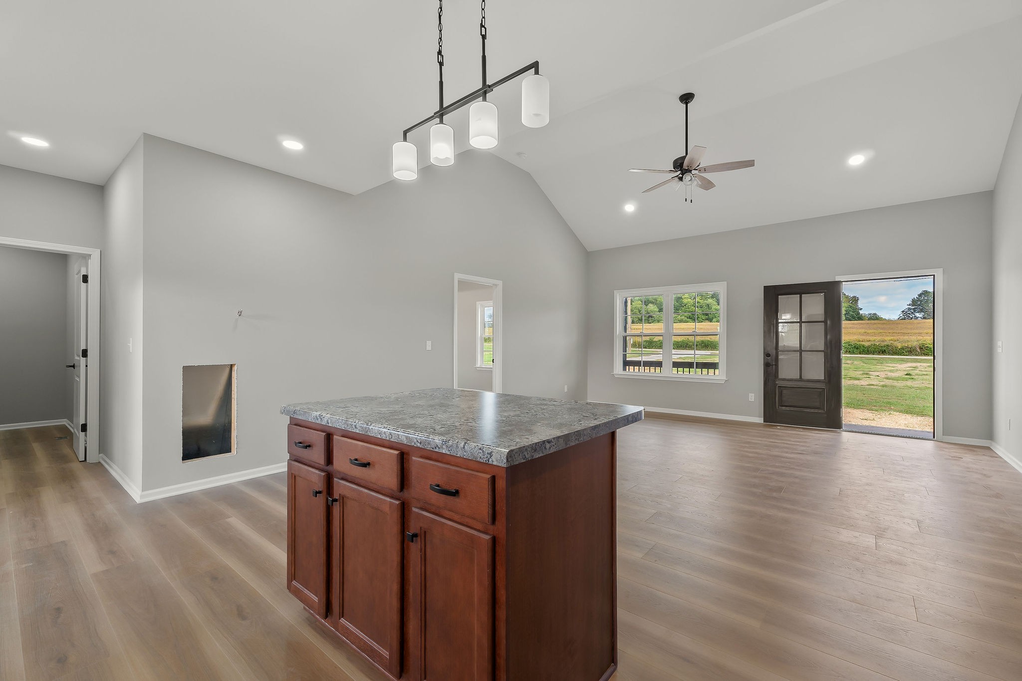 706 Black Oak Road Sparta, TN 38583 - Photo 8 of 29 Gallery Image 8