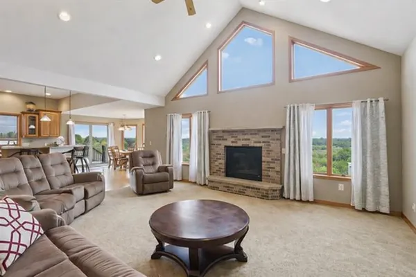 $875,000 | 6784 Tartan Trail, Sun Prairie, WI 53590
