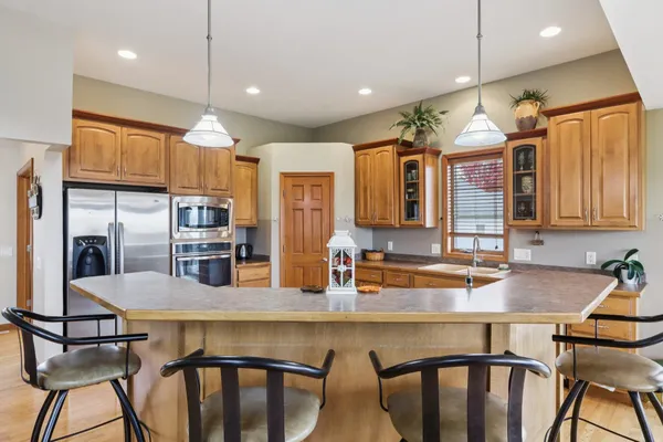 $875,000 | 6784 Tartan Trail, Sun Prairie, WI 53590