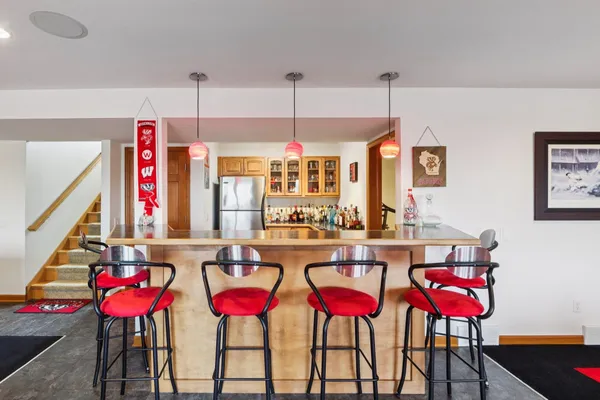 $875,000 | 6784 Tartan Trail, Sun Prairie, WI 53590