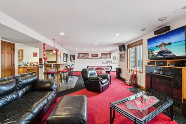 $875,000 | 6784 Tartan Trail, Sun Prairie, WI 53590