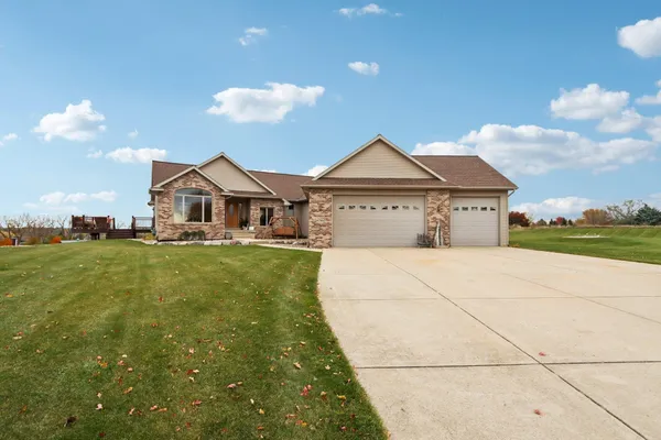 $875,000 | 6784 Tartan Trail, Sun Prairie, WI 53590