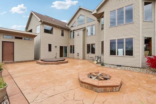 $875,000 | 6784 Tartan Trail, Sun Prairie, WI 53590