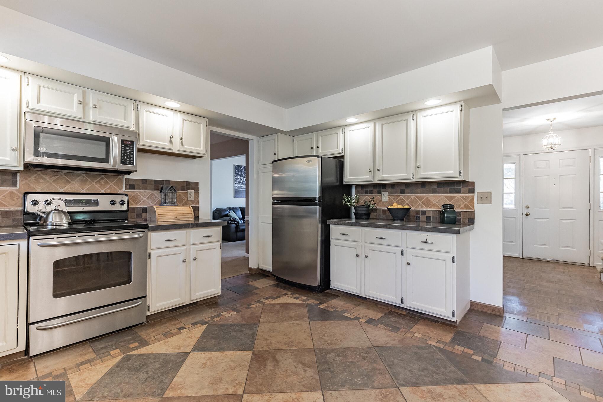 1405 Deer Run Road Hatfield, PA 19440 - Photo 12 of 35 Gallery Image 12