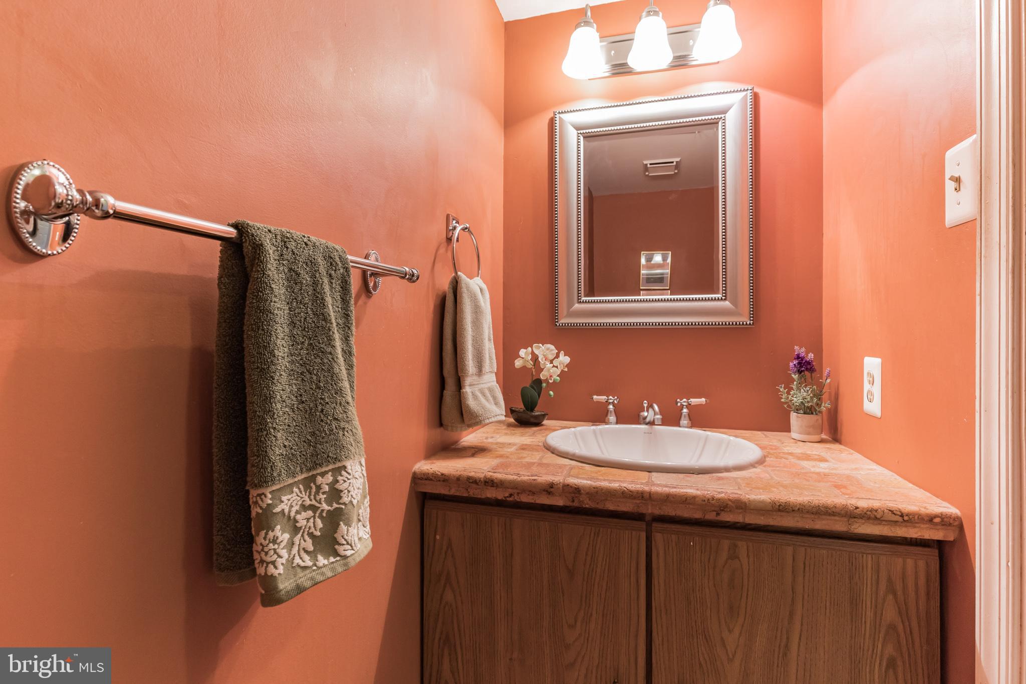 1405 Deer Run Road Hatfield, PA 19440 - Photo 19 of 35 Powder Room