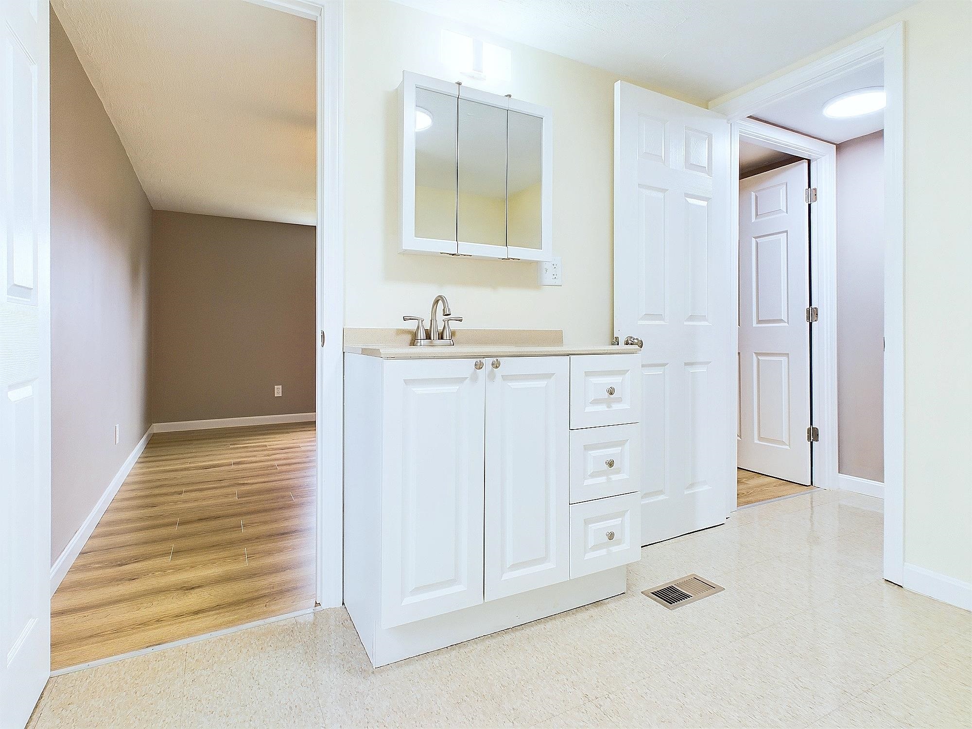 147 Canaan Mobile Home Park, Unit 18 Canaan, VT 05903 - Photo 18 of 53