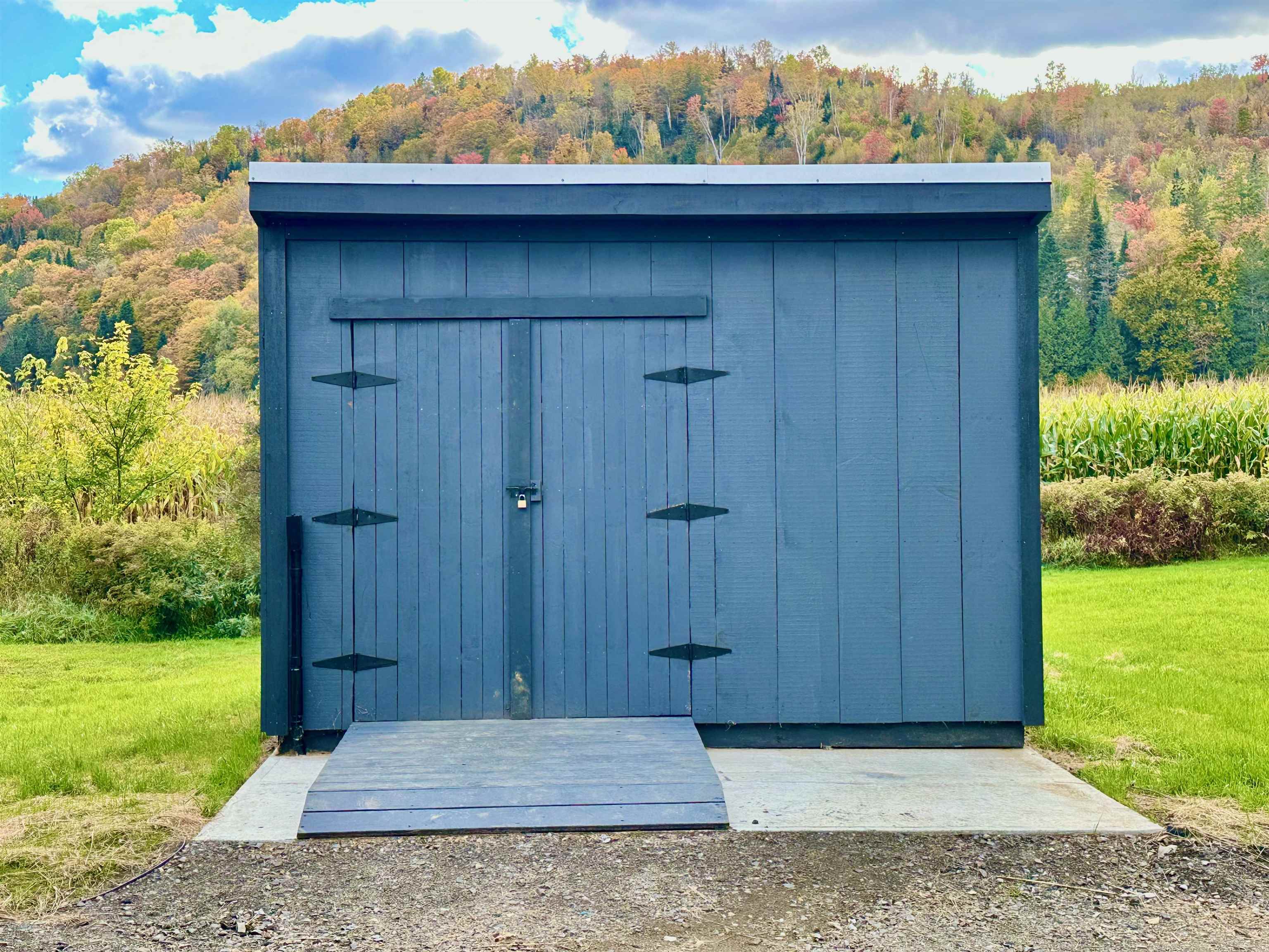 147 Canaan Mobile Home Park, Unit 18 Canaan, VT 05903 - Photo 38 of 53