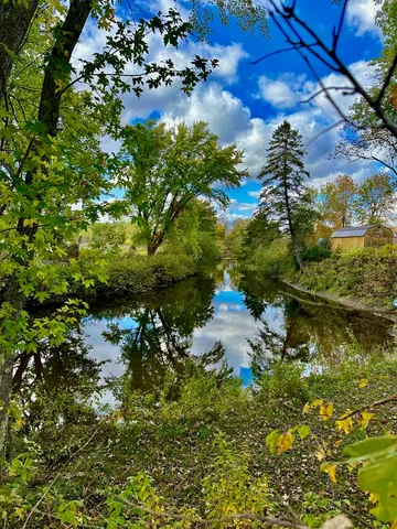 $139,900 | 147 Canaan Mobile Home Park, Unit 18, Canaan, VT 05903