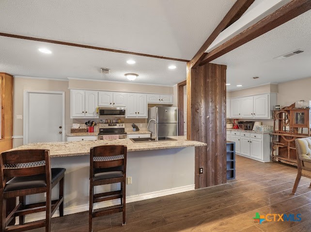906 Mead Road Victoria, TX 77904 - Photo 16 of 30
