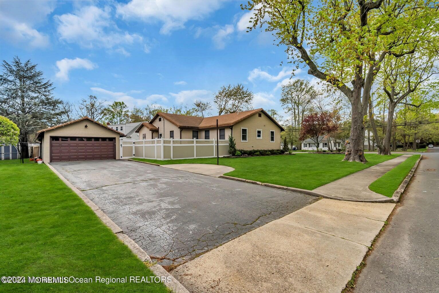 515 Monmouth Road Allenhurst, NJ 07711 - Photo 34 of 35 20230621190223803278000000-o