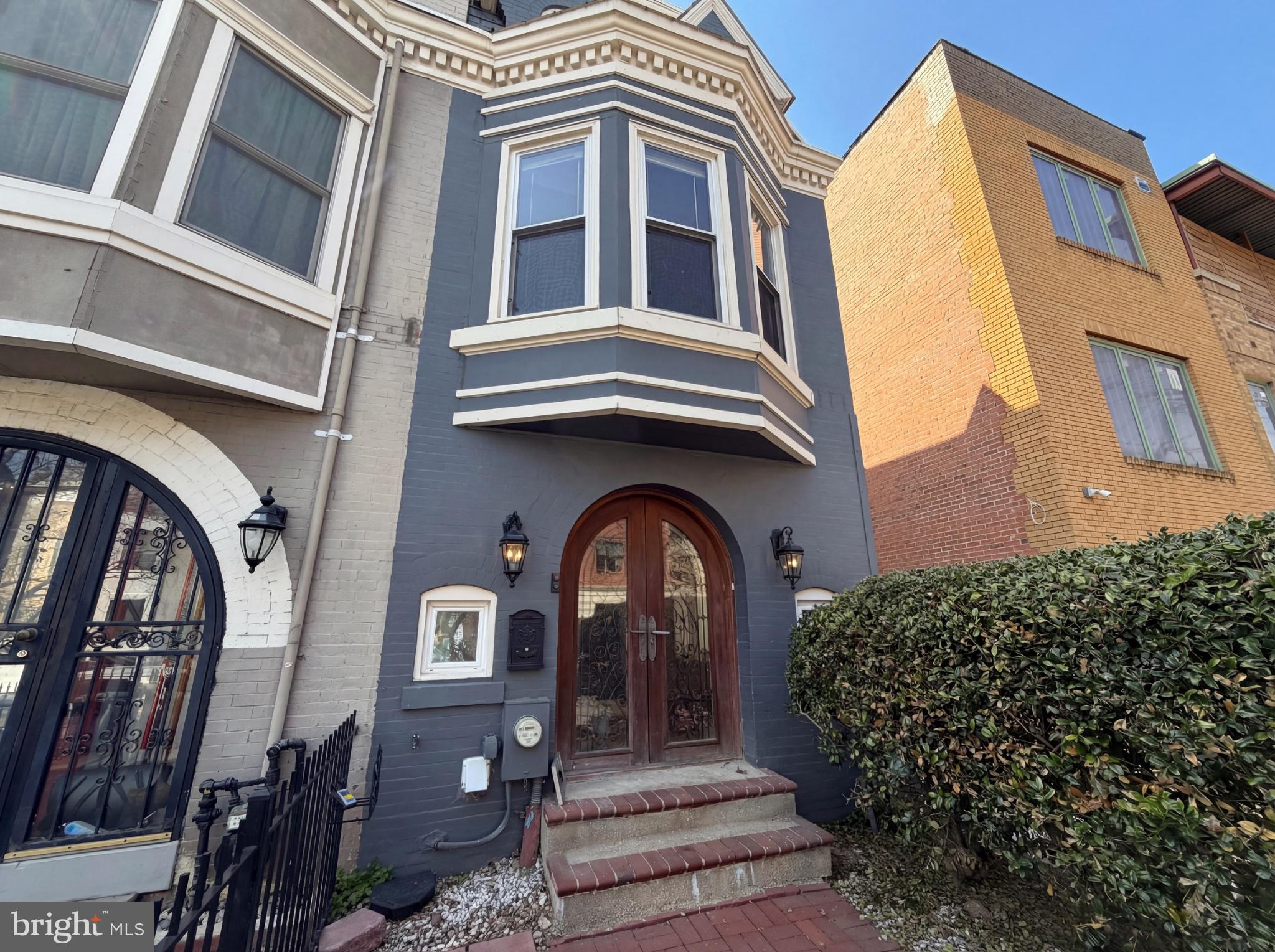 724 13th Street Northeast Washington, DC 20002 - Photo 5 of 20 Charming facade of a historic home.