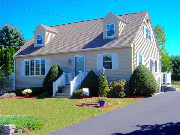 10 Pioneer Valley Road Spencer, MA 01562 - Photo 1 of 30 Gallery Image 1