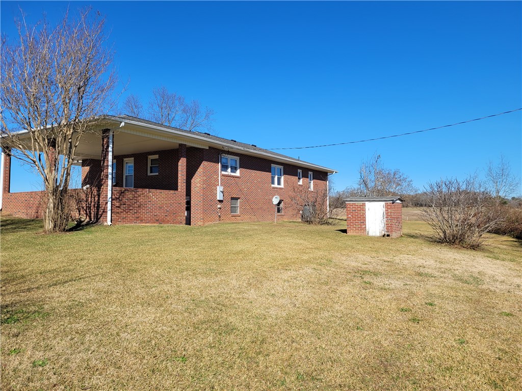 119 Wyatt Pruitt Road Honea Path, SC 29654 - Photo 2 of 18