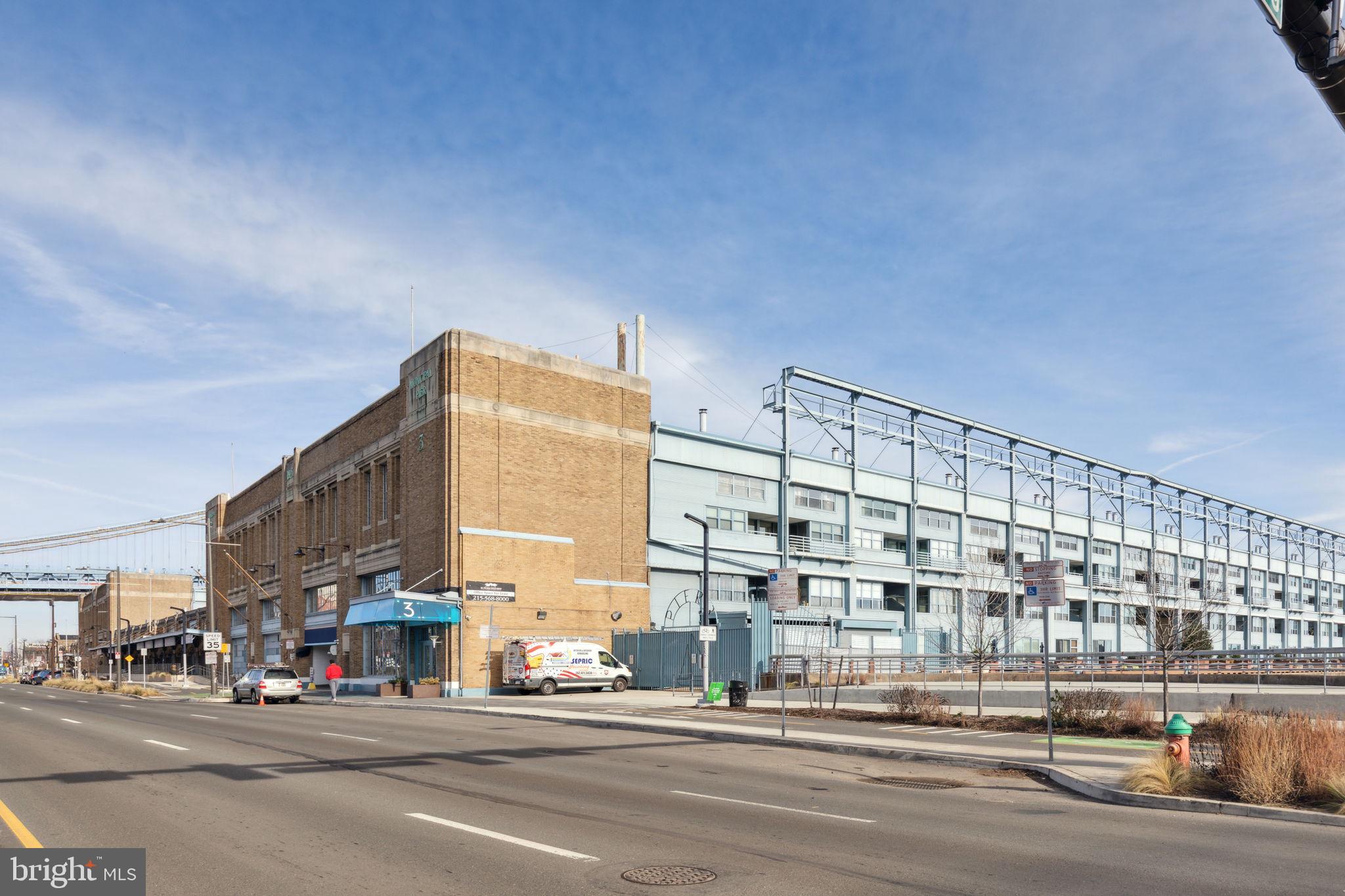 3 North Christopher Columbus Boulevard, Unit 405 Philadelphia, PA 19106 - Photo 19 of 20 a view of a building and a street