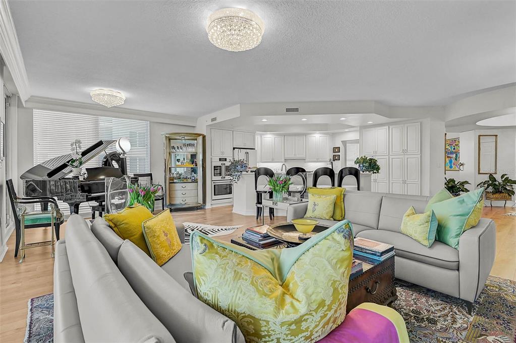 385 North Point Road, Unit 304 Osprey, FL 34229 - Photo 13 of 61 Gallery Image 13
