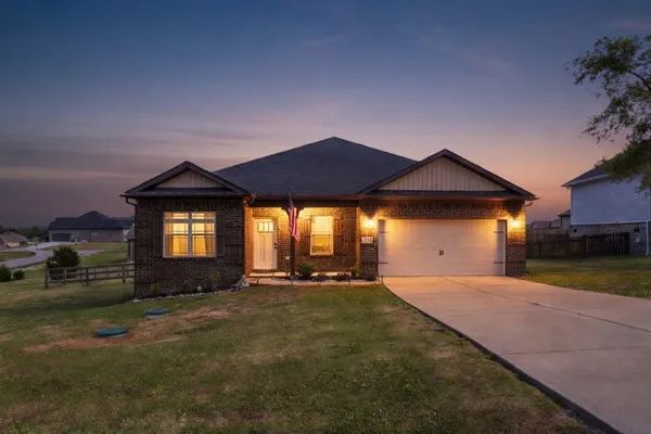 $457,500 | 2515 Warner's Ridge Drive, Chapel Hill, TN 37034