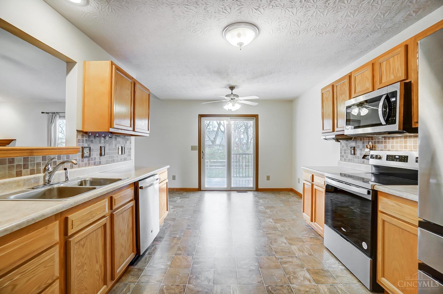 816 Riley Lane Monroe, OH 45050 - Photo 19 of 55 Gallery Image 19