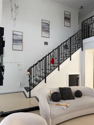 $899,000 | 13966 Southwest 13th Street, Miami, FL 33184