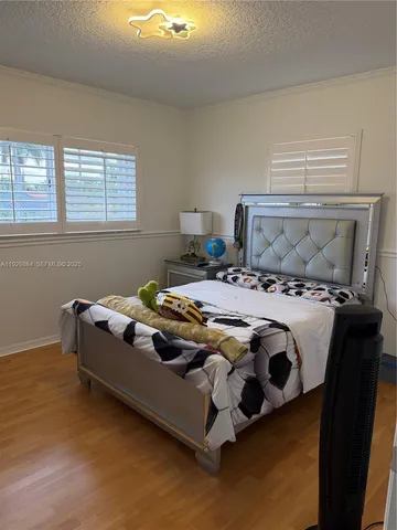 $899,000 | 13966 Southwest 13th Street, Miami, FL 33184