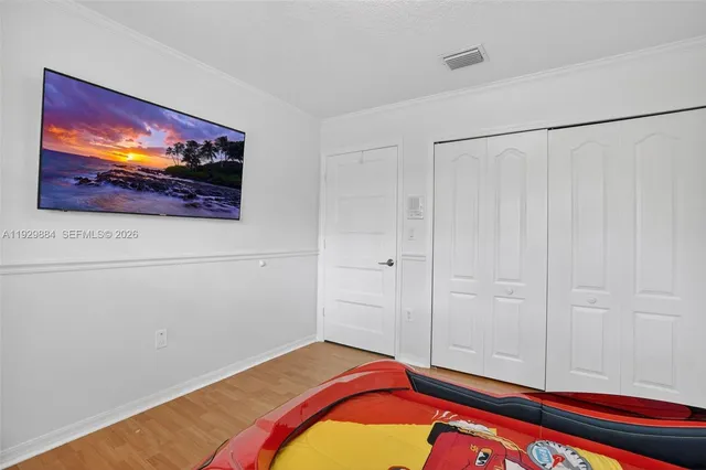 $899,000 | 13966 Southwest 13th Street, Miami, FL 33184