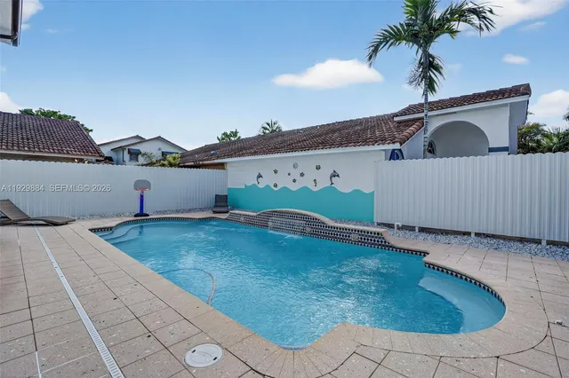 $899,000 | 13966 Southwest 13th Street, Miami, FL 33184