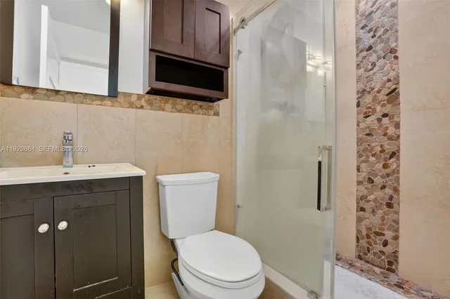 $899,000 | 13966 Southwest 13th Street, Miami, FL 33184