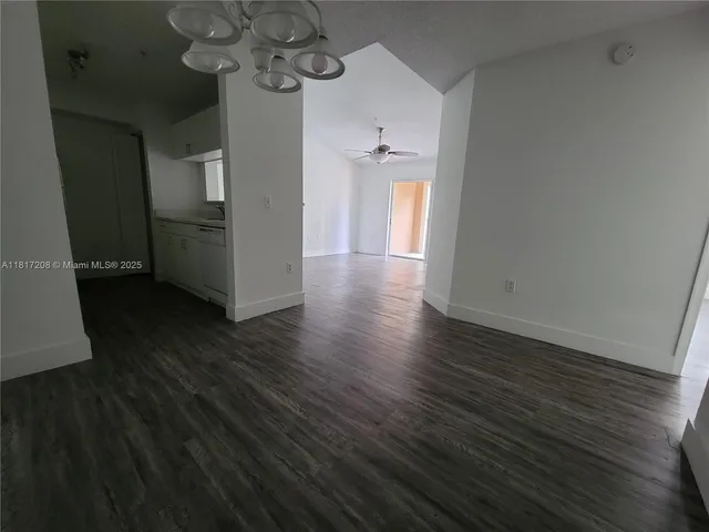 $1,875 | 4844 Highway 7, Unit 2303, Coconut Creek, FL 33073