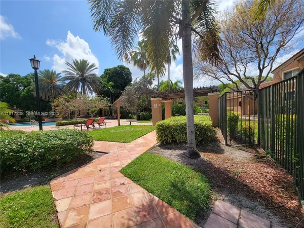 $1,800 | 4844 Highway 7, Unit 2303, Coconut Creek, FL 33073