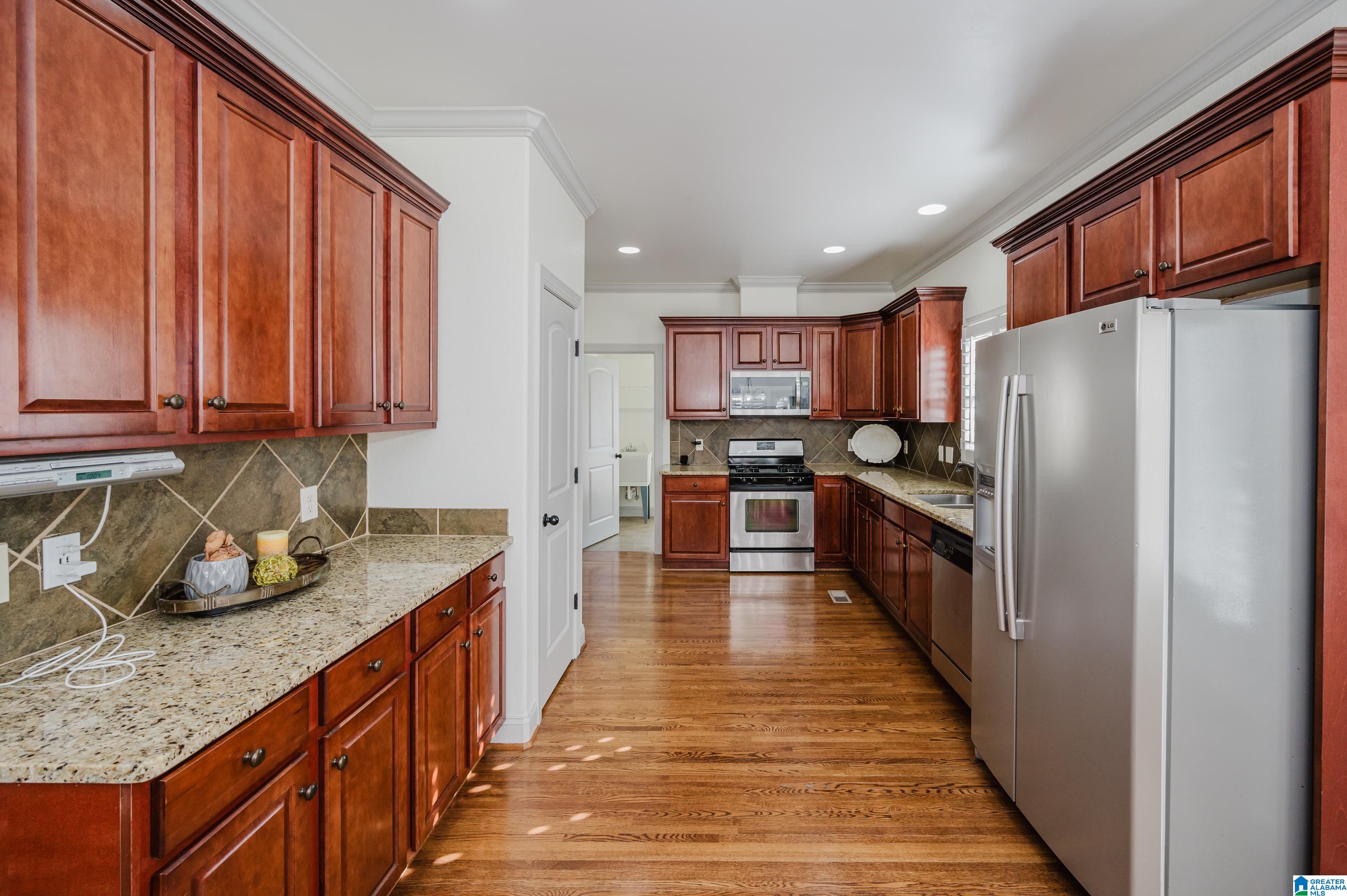 516 Baron Circle Chelsea, AL 35043 - Photo 12 of 56