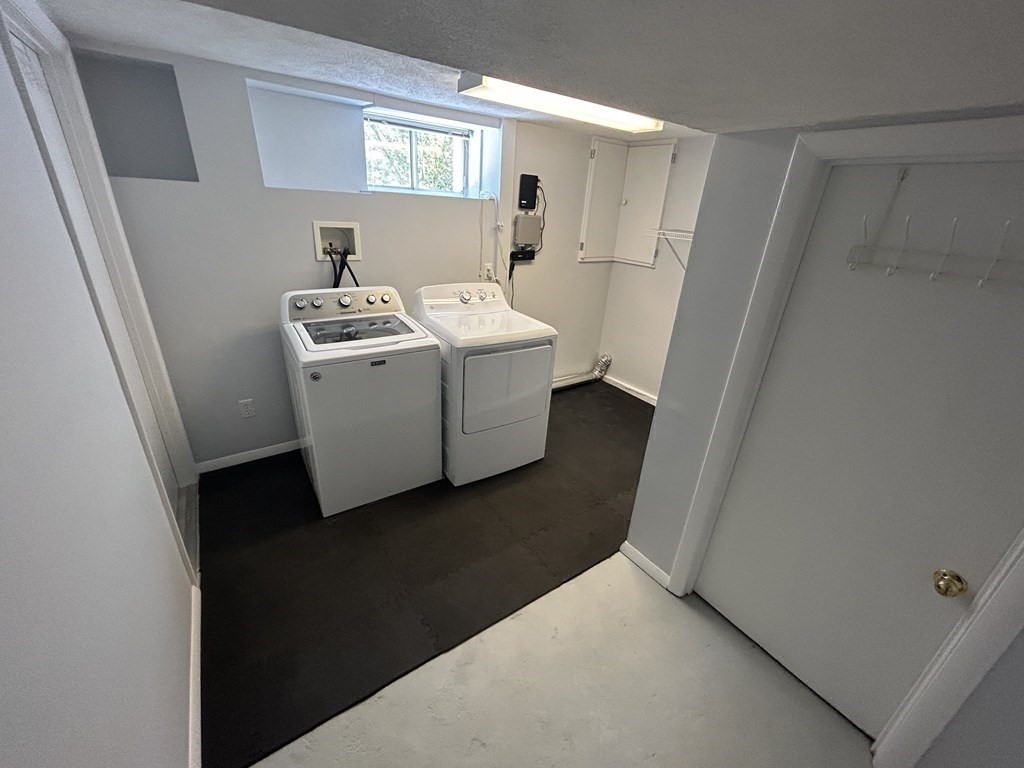 42 Sterling Road, Unit 2 Waltham, MA 02451 - Photo 19 of 23 Gallery Image 19