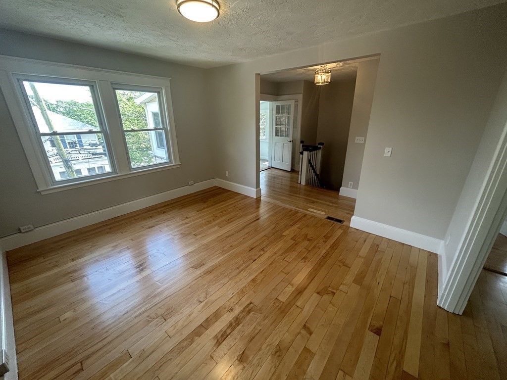 42 Sterling Road, Unit 2 Waltham, MA 02451 - Photo 4 of 23 Gallery Image 4