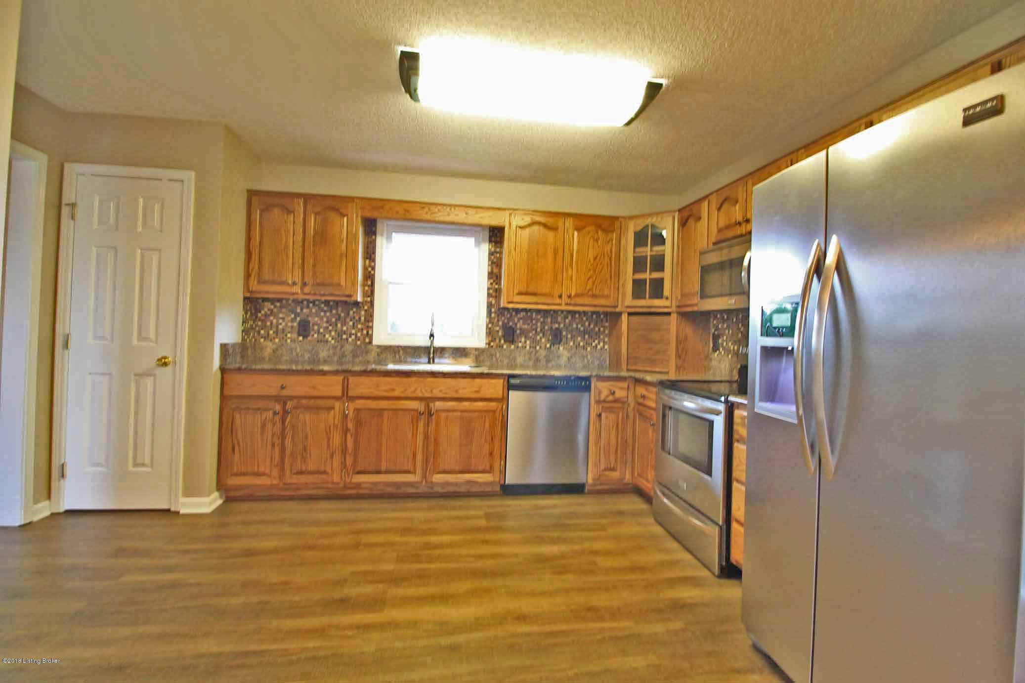 7244 Vigo Road Bagdad, KY 40003 - Photo 8 of 47 Kitchen