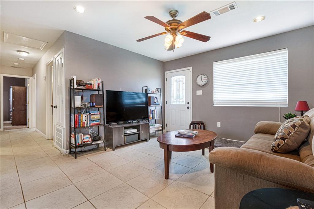 2429 Mumphrey Road Chalmette, LA 70043 - Photo 3 of 11 Gallery Image 3