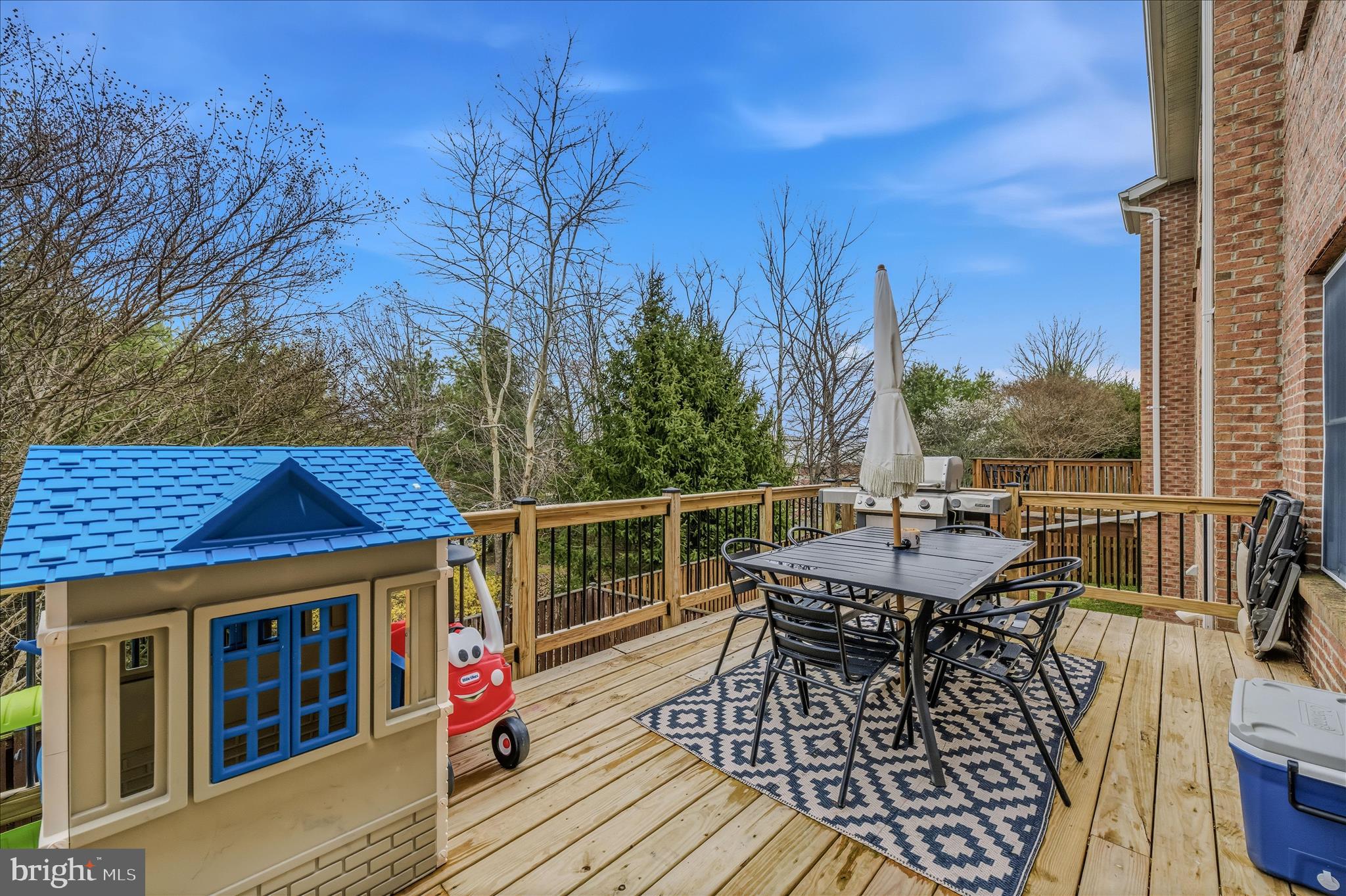 220 West Ridge Court Warrenton, VA 20186 - Photo 16 of 49 Deck