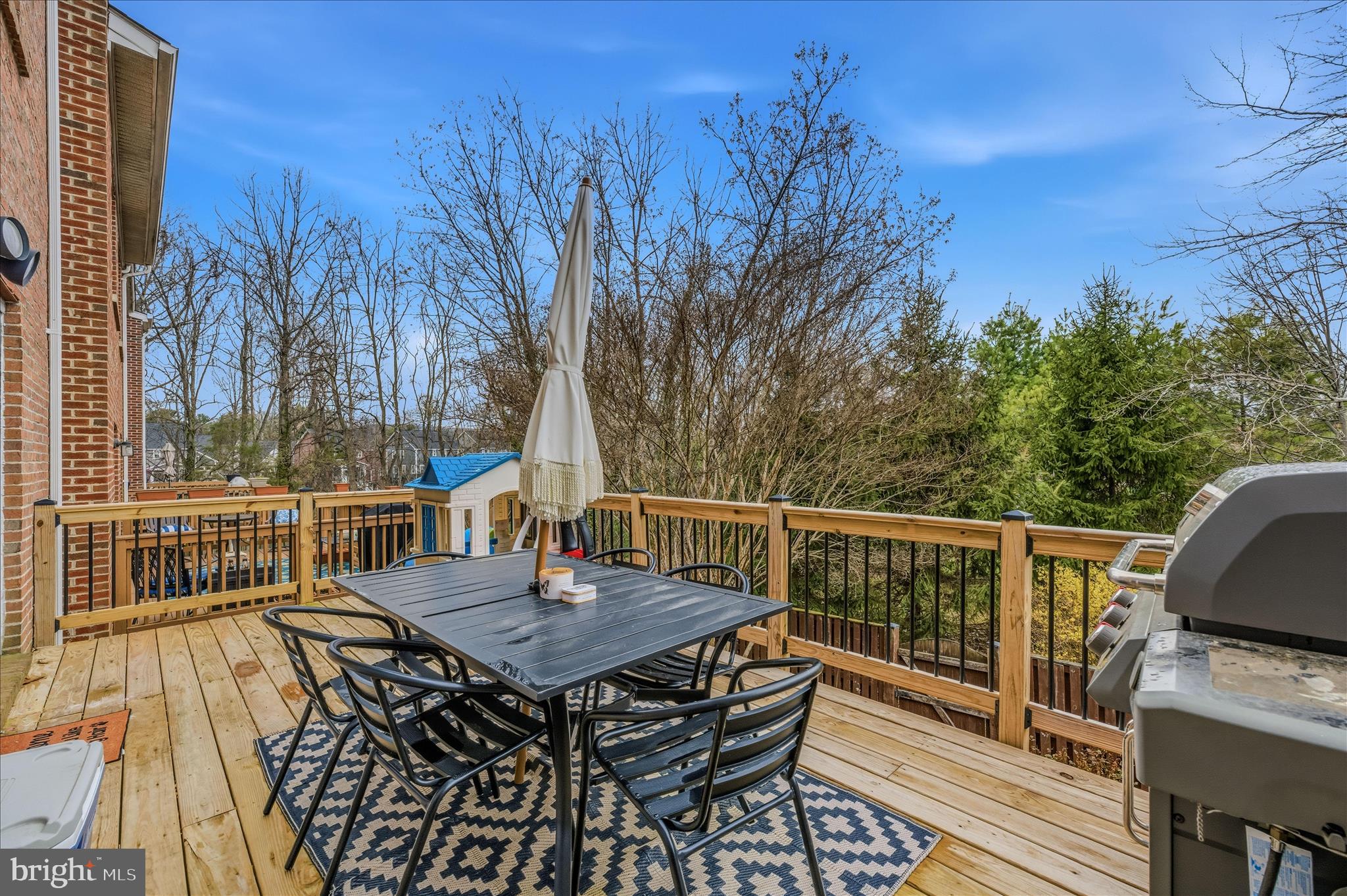 220 West Ridge Court Warrenton, VA 20186 - Photo 17 of 49 Deck