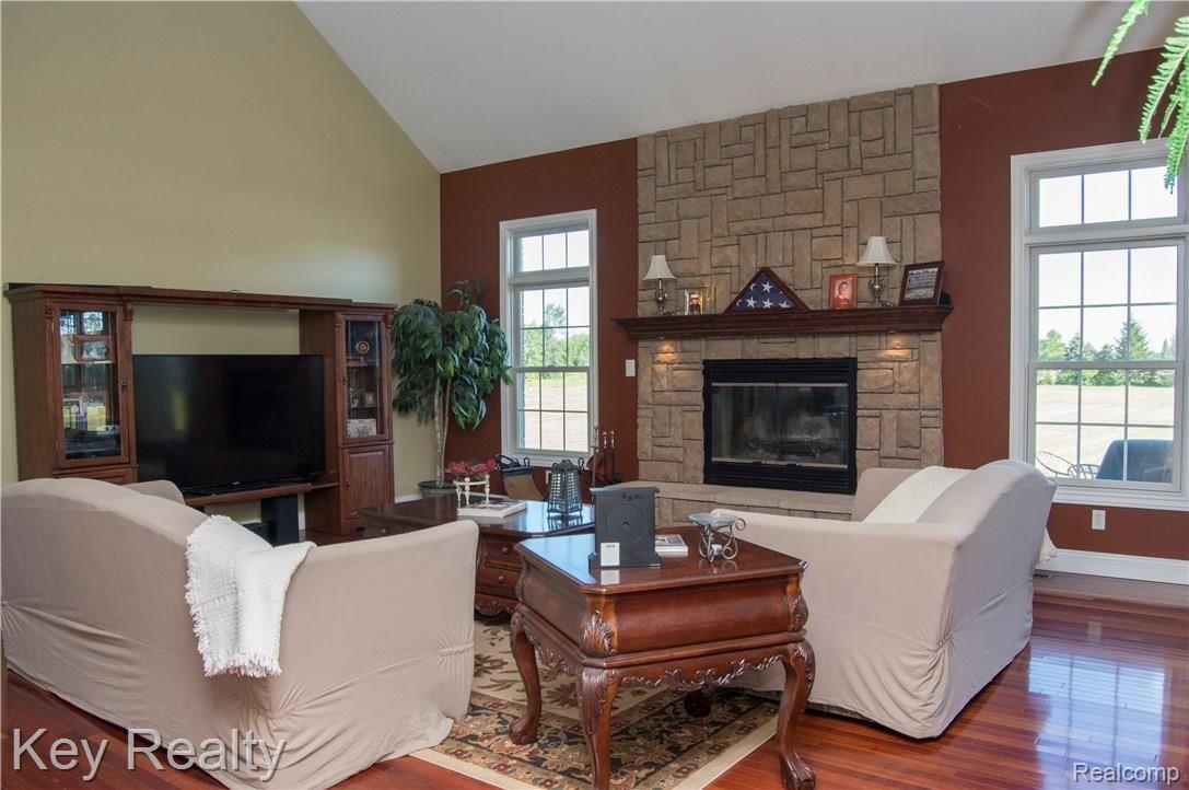 1859 East Sigler Road Carleton, MI 48117 - Photo 8 of 59 Sigler08.JPG