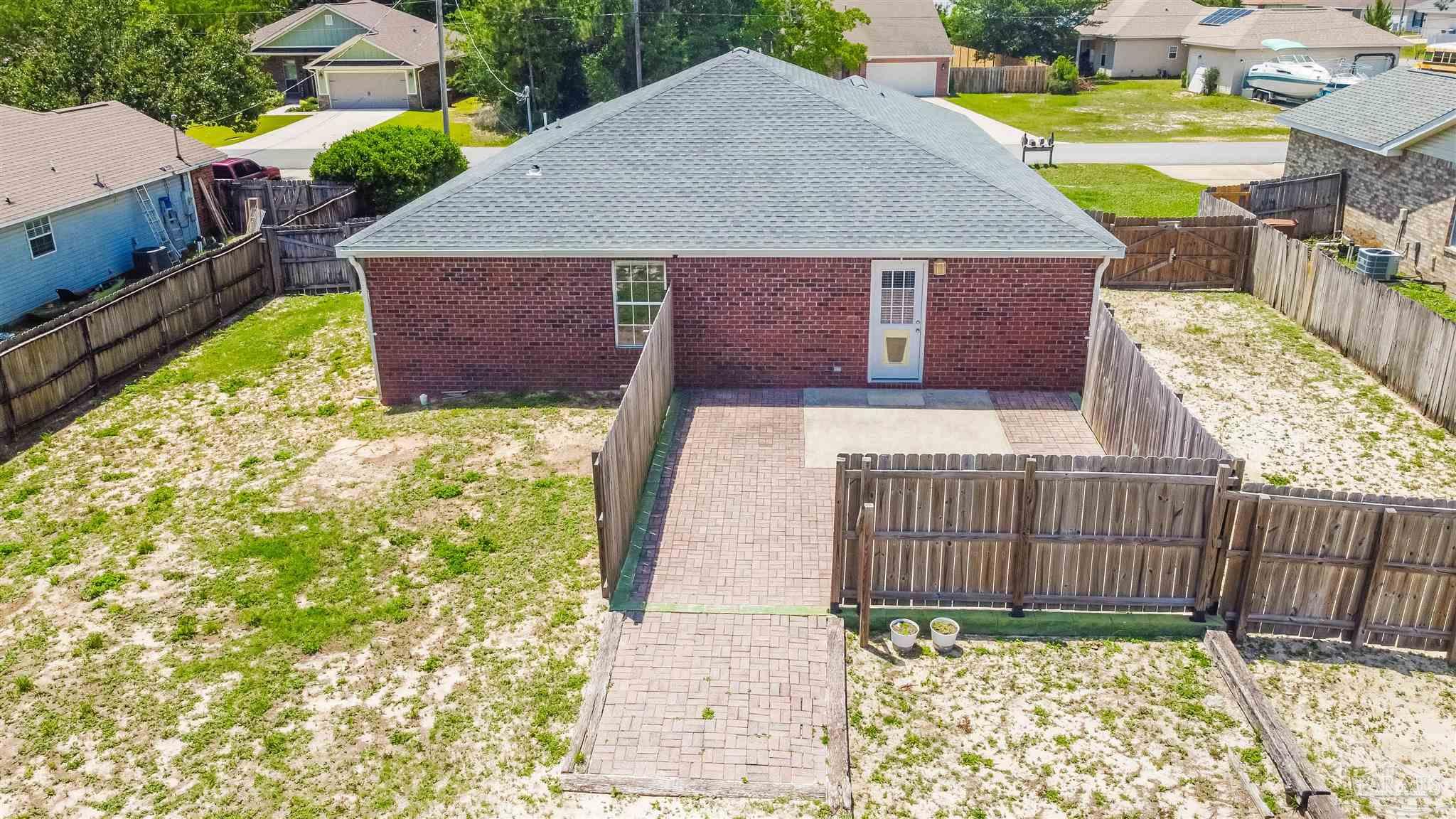 2104 Frontera Street Navarre, FL 32566 - Photo 9 of 47