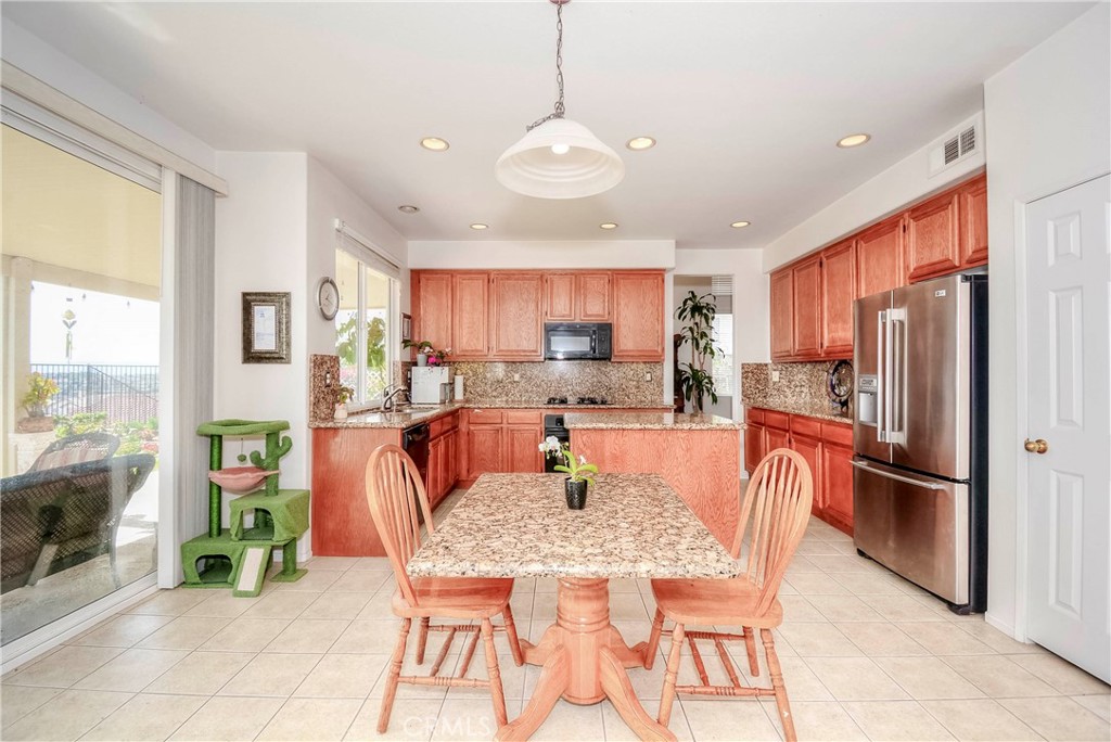 21401 Greyson Road Moreno Valley, CA 92557 - Photo 15 of 69