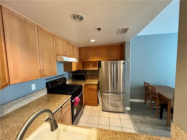 $598,000 | 580 West Main Street, Unit 122, Alhambra, CA 91801