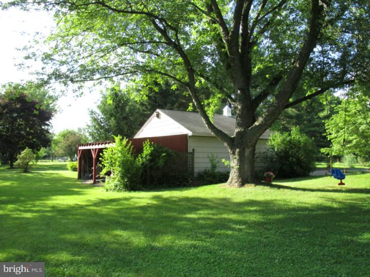 116 Little Road Perkiomenville, PA 18074 - Photo 9 of 21 Gallery Image 9