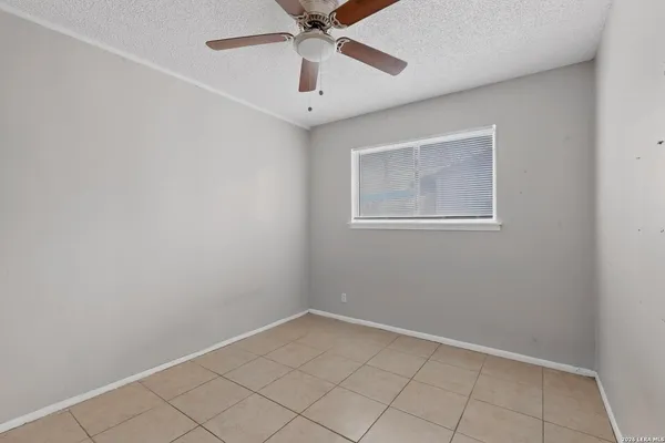 $1,450 | 5014 Ed White Street, Kirby, TX 78219