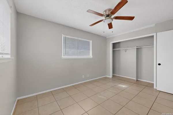 $1,450 | 5014 Ed White Street, Kirby, TX 78219