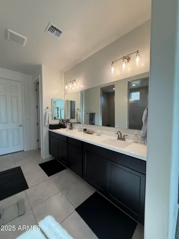 $2,450 | 24 South 157th Lane, Goodyear, AZ 85338