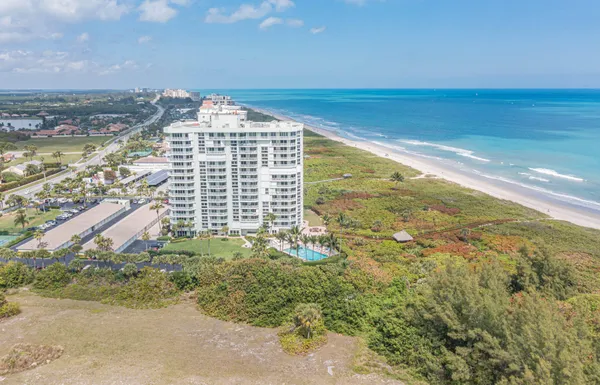$2,500 | 2700 North Hwy A1A, Unit 307, Hutchinson Island, FL 34949
